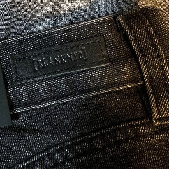 BLANKNYC Faded Black Cutoff Denim Shorts Distressed Raw Hem Button Fly Size 24 - Picture 9 of 9